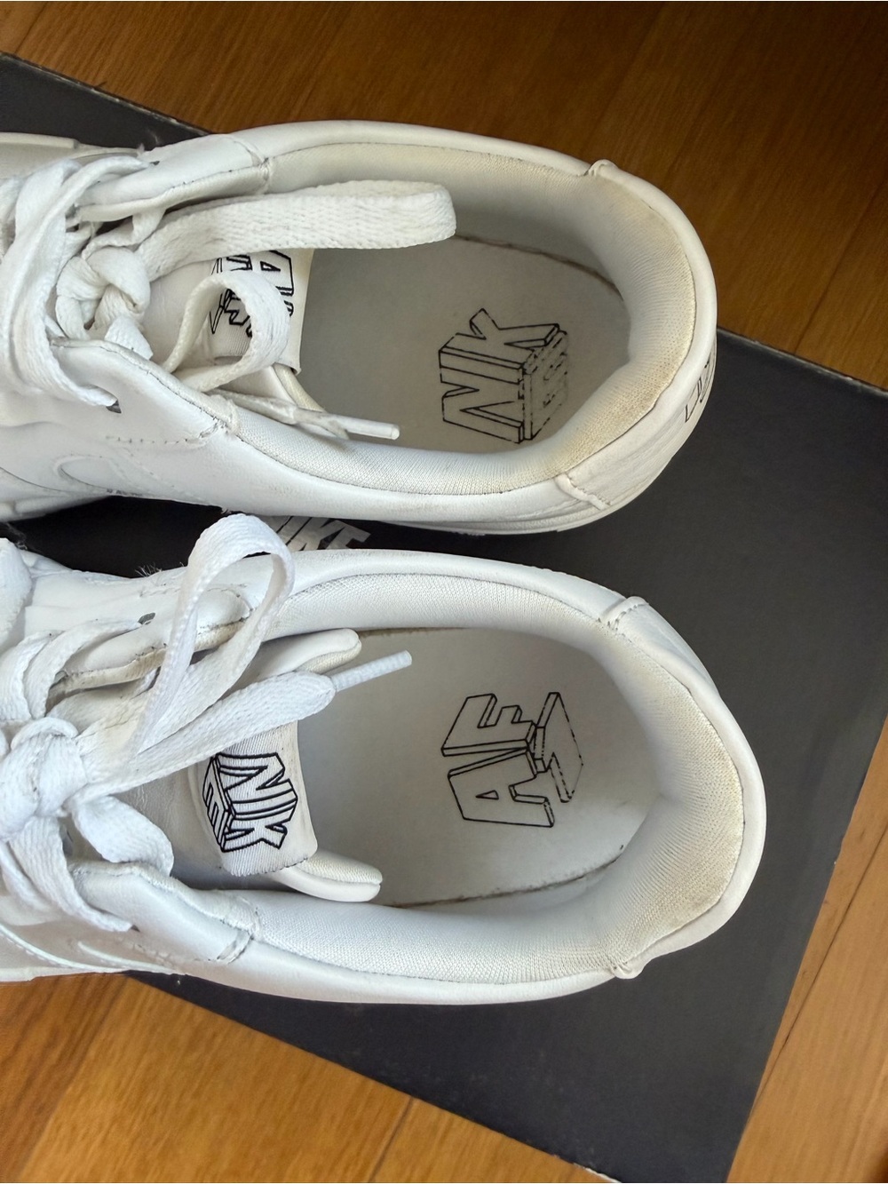 Nike Women's Air Force 1 Pixel Sneakers - White Sz 9 - Used - Picture 5 of 14